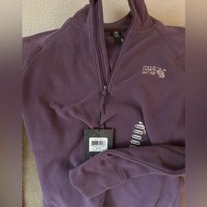 NWT Mountain Hardwear womens microchill purple 1/4 zip fleece. Size small